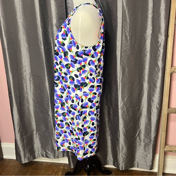 Jude Connally Lisa Tank Dress In Dancing Lillies Navy Large NWT - Picture 2 of 10